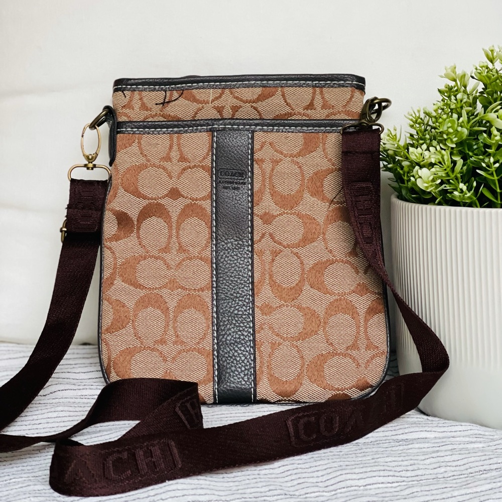 coach crossbody